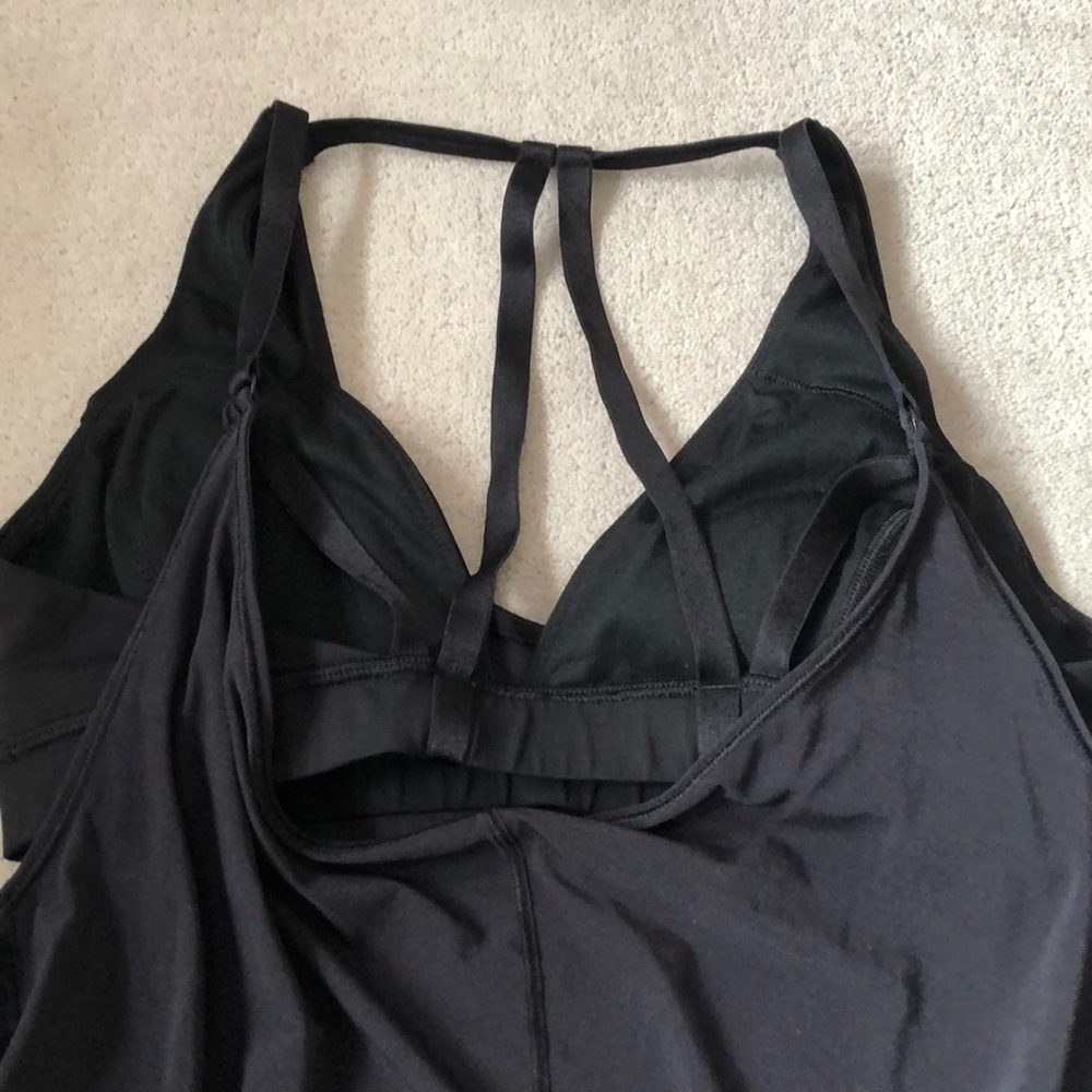 Lululemon tank! - Picture 3 of 4